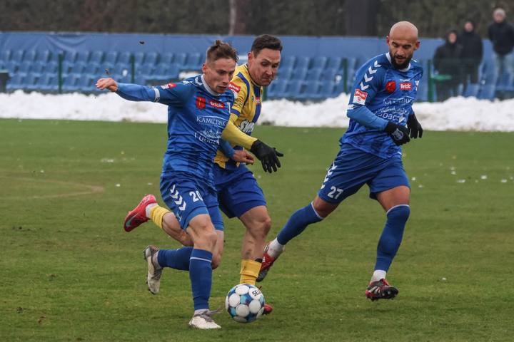 Football. Betclic III Liga. Pogon Sokol Lubaczow - Avia Swidnik. 22.11.2025