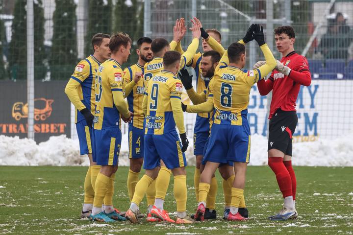 Football. Betclic III Liga. Pogon Sokol Lubaczow - Avia Swidnik. 22.11.2025