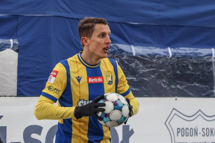 Football. Betclic III Liga. Pogon Sokol Lubaczow - Avia Swidnik. 22.11.2025