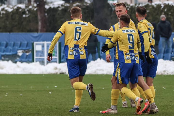 Football. Betclic III Liga. Pogon Sokol Lubaczow - Avia Swidnik. 22.11.2025