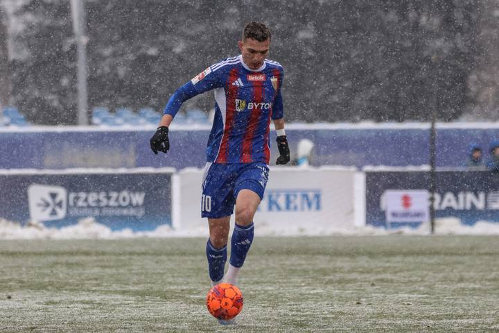 Football. Betclic I Liga. Stal Rzeszow - Polonia Bytom. 15.02.2026