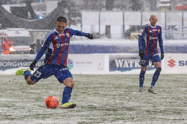 Football. Betclic I Liga. Stal Rzeszow - Polonia Bytom. 15.02.2026