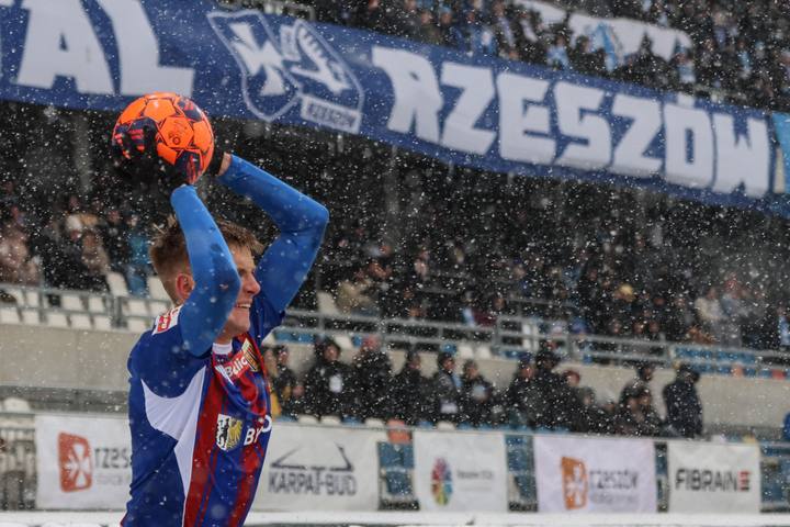 Football. Betclic I Liga. Stal Rzeszow - Polonia Bytom. 15.02.2026