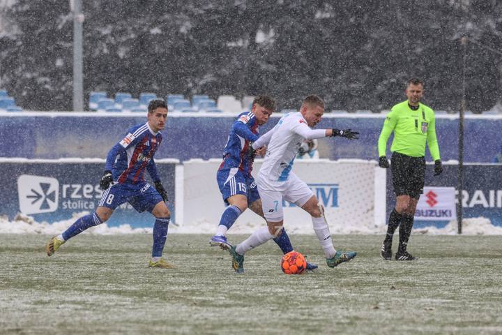 Football. Betclic I Liga. Stal Rzeszow - Polonia Bytom. 15.02.2026