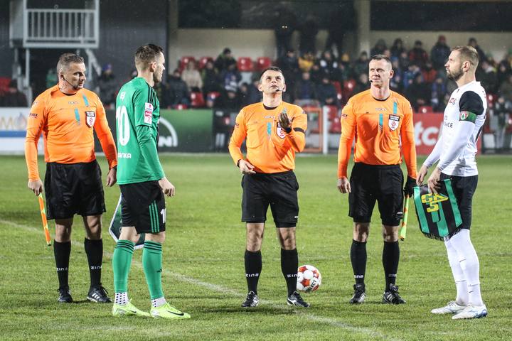 Football. Betclic I Liga. Puszcza Niepolomice - Gornik Leczna. 08.02.2026