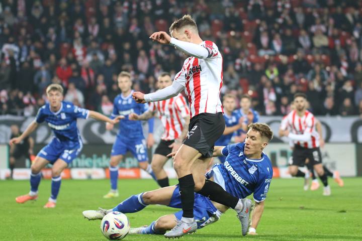 Football. PKO BP Ekstraklasa. Cracovia - Lech Poznan. 07.12.2025