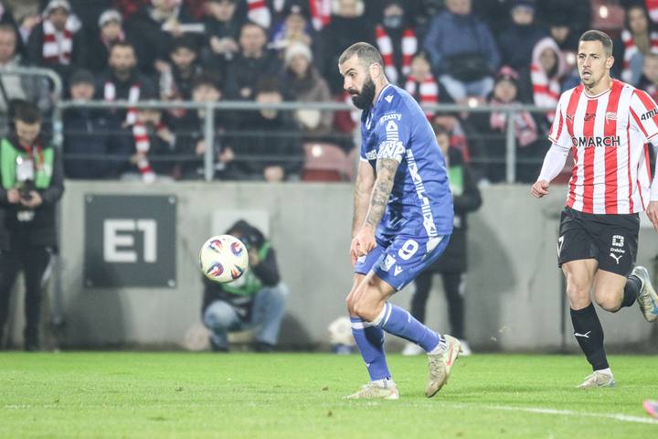 Football. PKO BP Ekstraklasa. Cracovia - Lech Poznan. 07.12.2025