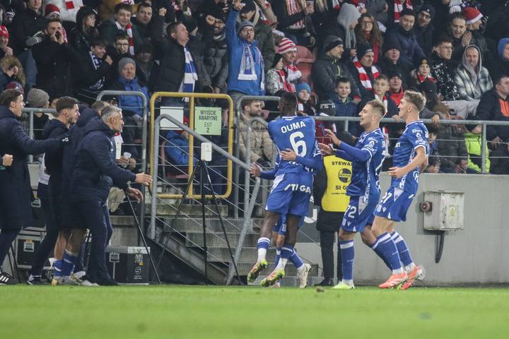 Football. PKO BP Ekstraklasa. Cracovia - Lech Poznan. 07.12.2025