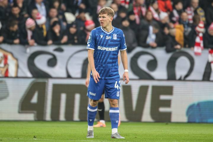 Football. PKO BP Ekstraklasa. Cracovia - Lech Poznan. 07.12.2025