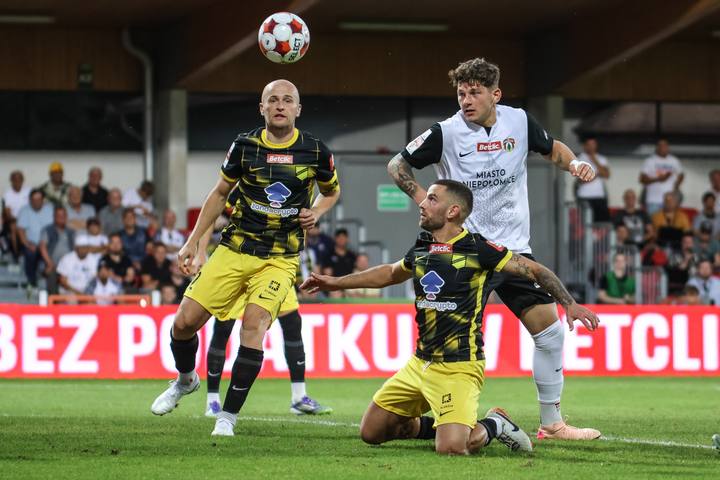 Football. Betclic 1 Liga. Puszcza Niepolomice - Wieczysta Krakow. 11.08.2025