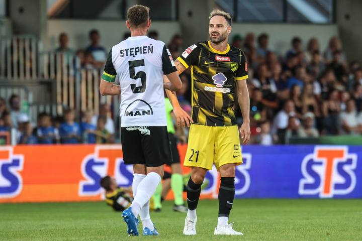 Football. Betclic 1 Liga. Puszcza Niepolomice - Wieczysta Krakow. 11.08.2025