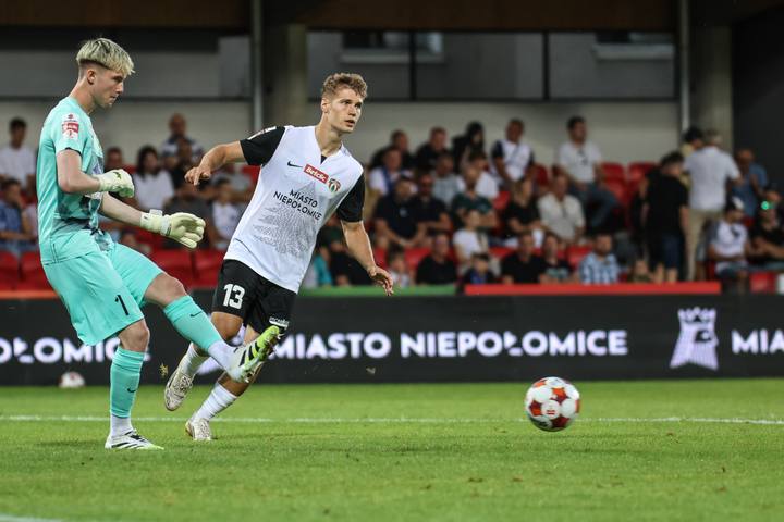 Football. Betclic 1 Liga. Puszcza Niepolomice - Wieczysta Krakow. 11.08.2025