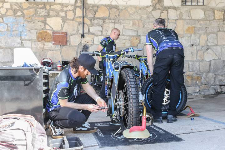 Speedway. Krajowa Liga Zuzlowa. Speedway Krakow - OK Kolejarz Opole. 20.04.2025