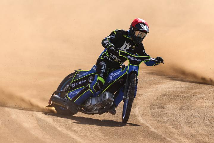 Speedway. Krajowa Liga Zuzlowa. Speedway Krakow - OK Kolejarz Opole. 20.04.2025