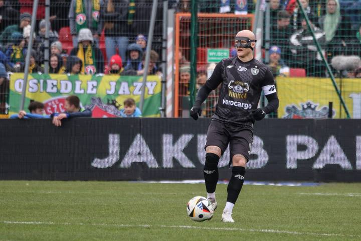 Football. PKO BP Ekstraklasa. Puszcza Niepolomice - Piast Gliwice. 16.03.2025