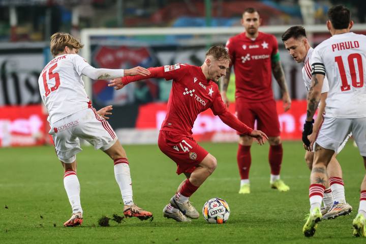 BETCLIC 1. LIGA 2024/2025 WISLA KRAKOW - LKS LODZ