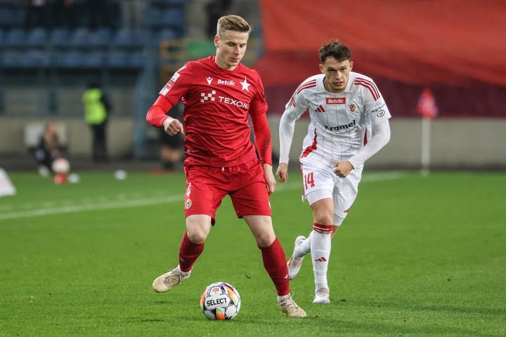 BETCLIC 1. LIGA 2024/2025 WISLA KRAKOW - LKS LODZ