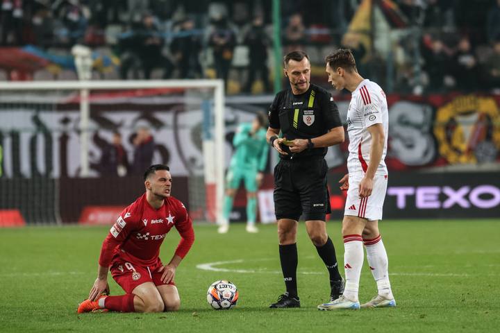 Football. Betclic 1. Liga. Wisla Krakow - LKS Lodz. 30.11.2024