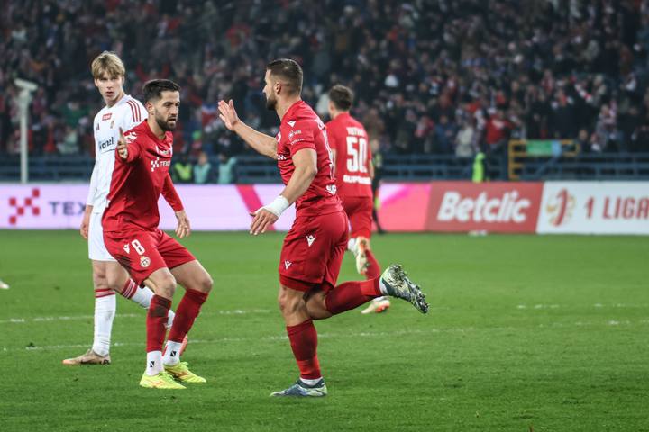 Football. Betclic 1. Liga. Wisla Krakow - LKS Lodz. 30.11.2024