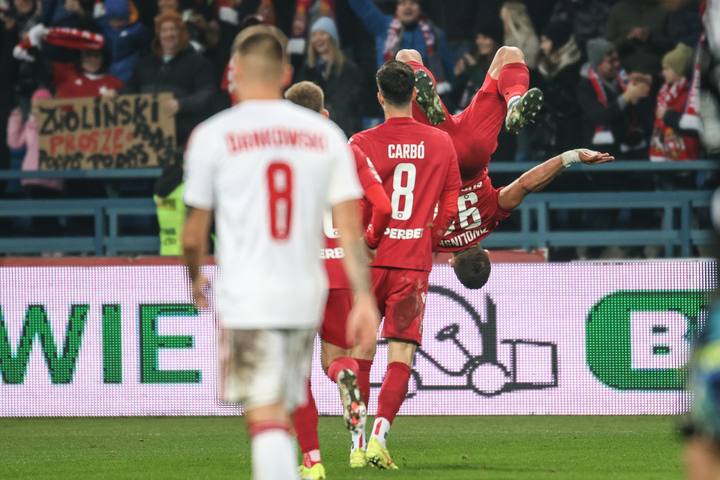 Football. Betclic 1. Liga. Wisla Krakow - LKS Lodz. 30.11.2024