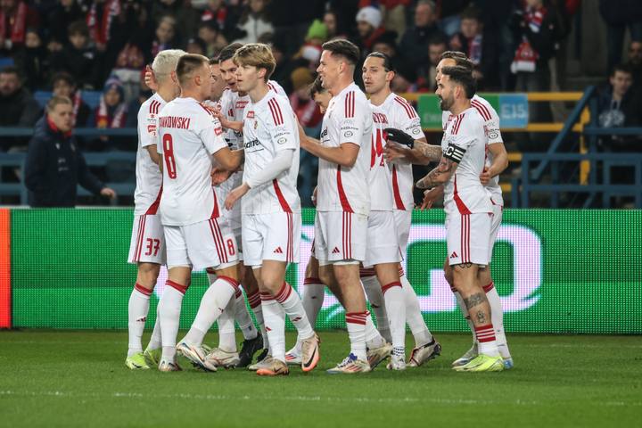 Football. Betclic 1. Liga. Wisla Krakow - LKS Lodz. 30.11.2024