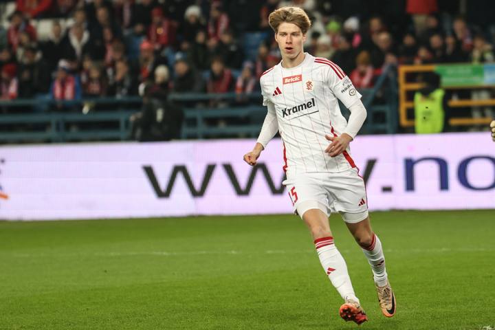 Football. Betclic 1. Liga. Wisla Krakow - LKS Lodz. 30.11.2024