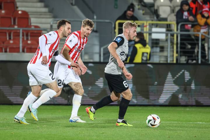 Football. PKO BP Ekstraklasa. Cracovia - Zaglebie Lubin. 29.11.2024