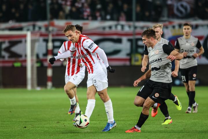 Football. PKO BP Ekstraklasa. Cracovia - Zaglebie Lubin. 29.11.2024