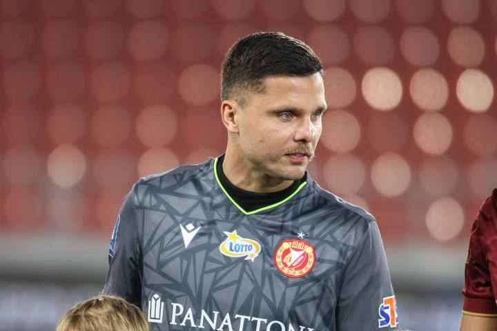 Football. PKO BP Ekstraklasa. Puszcza Niepolomice - Widzew Lodz. 25.11.2024