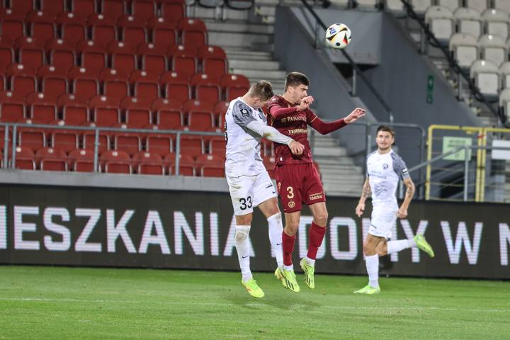 Football. PKO BP Ekstraklasa. Puszcza Niepolomice - Widzew Lodz. 25.11.2024