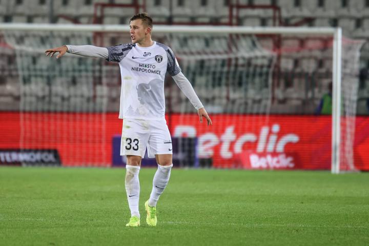 Football. PKO BP Ekstraklasa. Puszcza Niepolomice - Widzew Lodz. 25.11.2024