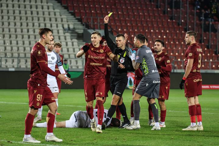 Football. PKO BP Ekstraklasa. Puszcza Niepolomice - Widzew Lodz. 25.11.2024