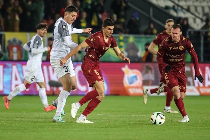 Football. PKO BP Ekstraklasa. Puszcza Niepolomice - Widzew Lodz. 25.11.2024