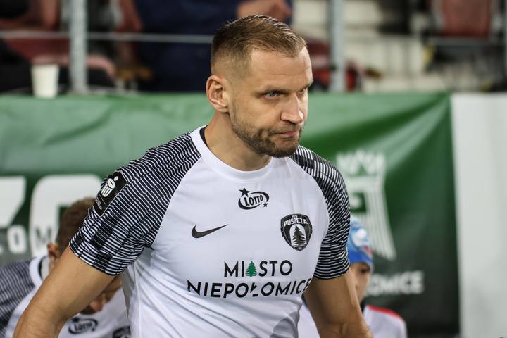 Football. PKO BP Ekstraklasa. Puszcza Niepolomice - Widzew Lodz. 25.11.2024