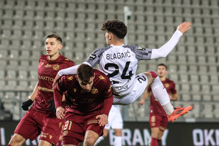 Football. PKO BP Ekstraklasa. Puszcza Niepolomice - Widzew Lodz. 25.11.2024