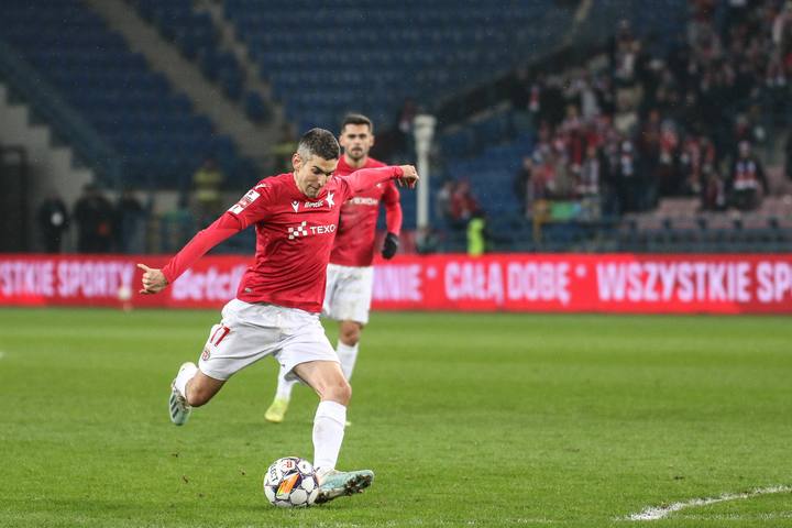 Football. Betclic 1. Liga. Wisla Krakow - Miedz Legnica. 12.12.2024