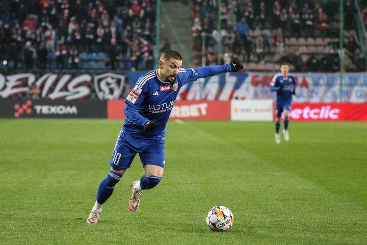 Football. Betclic 1. Liga. Wisla Krakow - Miedz Legnica. 12.12.2024