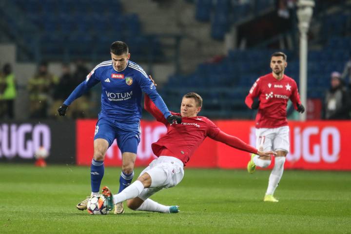Football. Betclic 1. Liga. Wisla Krakow - LKS Lodz. 30.11.2024