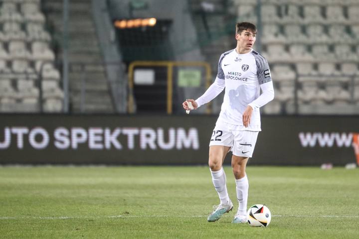 Football. PKO BP Ekstraklasa. Puszcza Niepolomice - Zaglebie Lubin. 10.02.2025