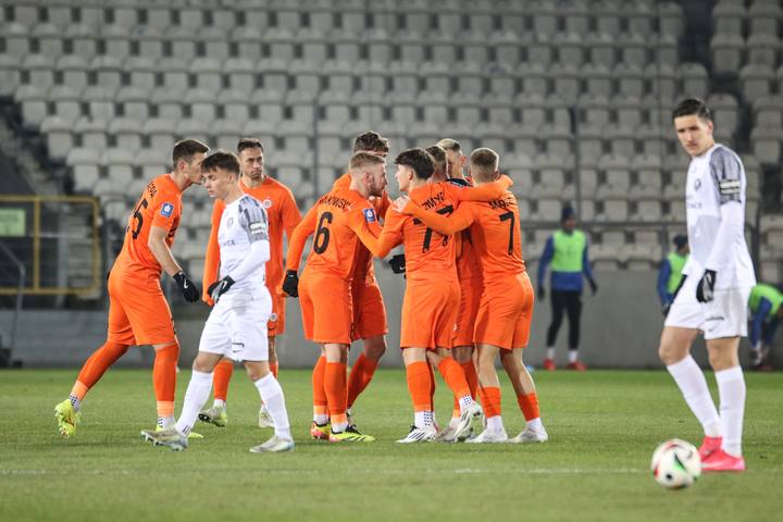 Football. PKO BP Ekstraklasa. Puszcza Niepolomice - Zaglebie Lubin. 10.02.2025