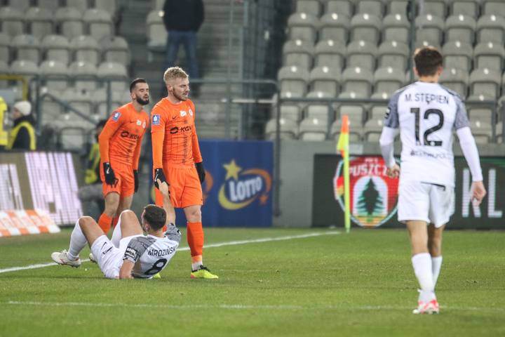 Football. PKO BP Ekstraklasa. Puszcza Niepolomice - Zaglebie Lubin. 10.02.2025
