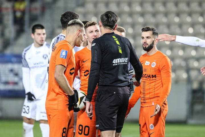 Football. PKO BP Ekstraklasa. Puszcza Niepolomice - Zaglebie Lubin. 10.02.2025