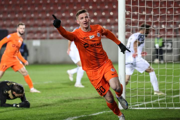 Football. PKO BP Ekstraklasa. Puszcza Niepolomice - Zaglebie Lubin. 10.02.2025