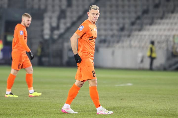 Football. PKO BP Ekstraklasa. Puszcza Niepolomice - Zaglebie Lubin. 10.02.2025