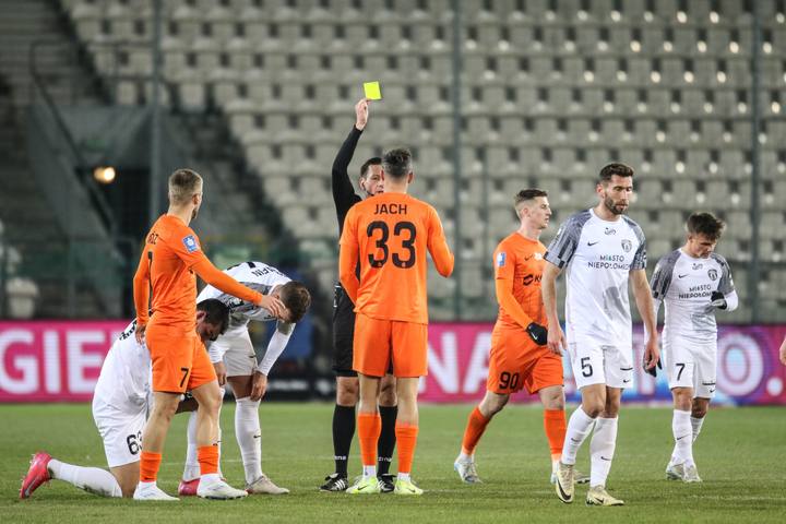 Football. PKO BP Ekstraklasa. Puszcza Niepolomice - Zaglebie Lubin. 10.02.2025