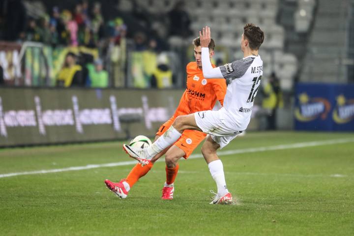 Football. PKO BP Ekstraklasa. Puszcza Niepolomice - Zaglebie Lubin. 10.02.2025