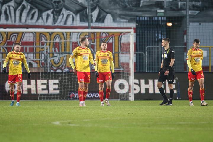 Football. PKO BP Ekstraklasa. Puszcza Niepolomice - Jagiellonia Bialystok. 08.12.2024