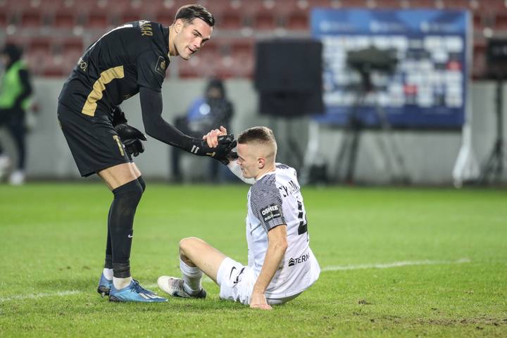 Football. PKO BP Ekstraklasa. Puszcza Niepolomice - Jagiellonia Bialystok. 08.12.2024