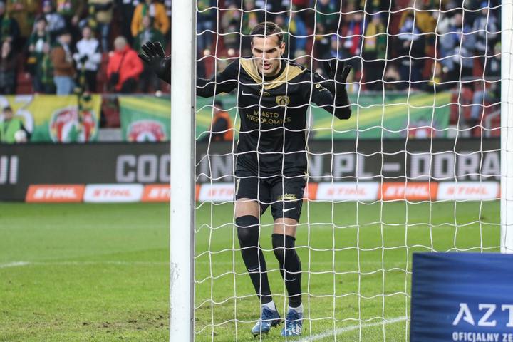 Football. PKO BP Ekstraklasa. Puszcza Niepolomice - Jagiellonia Bialystok. 08.12.2024