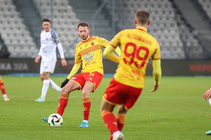 Football. PKO BP Ekstraklasa. Puszcza Niepolomice - Jagiellonia Bialystok. 08.12.2024